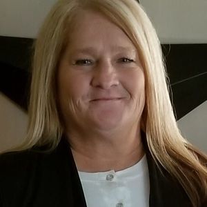 Meet your Posher, Lillian a